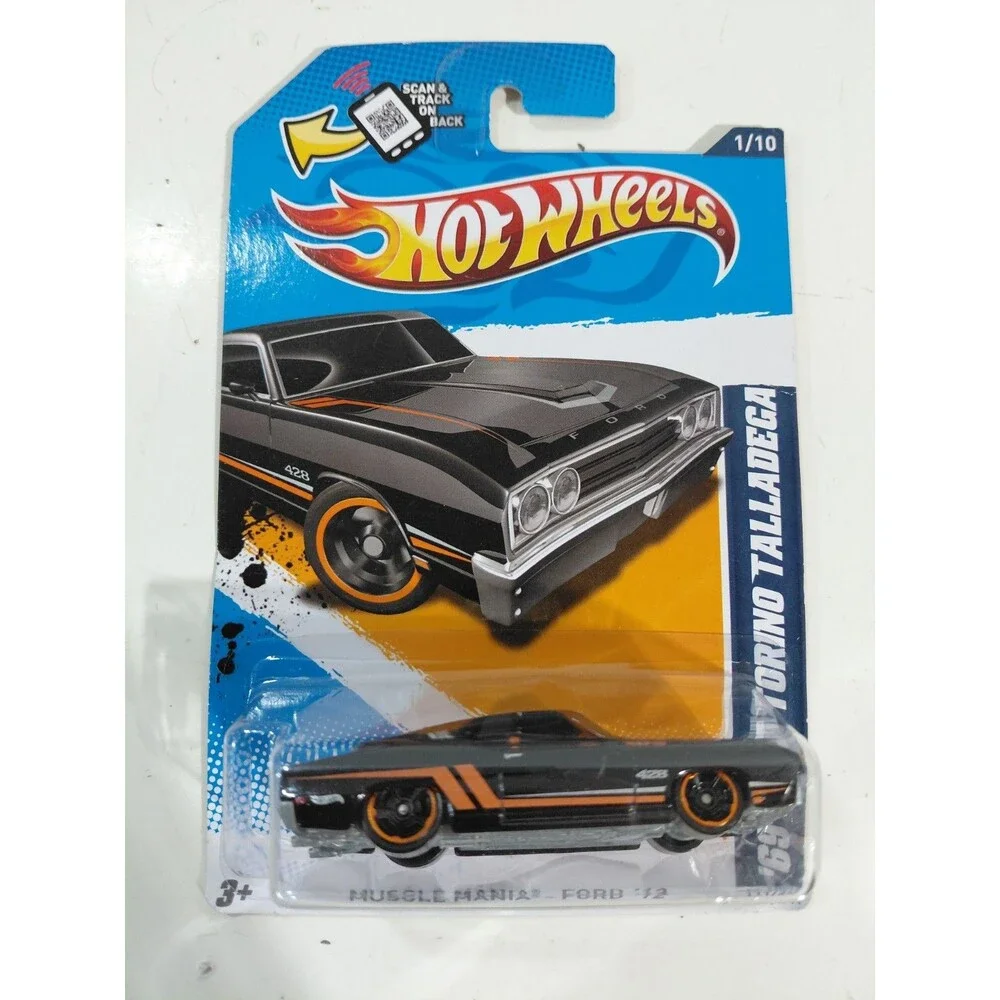 NIP Hot Wheels Muscle Mania 1:64 Diecast 1969 Ford Torino Talladega Muscle Car